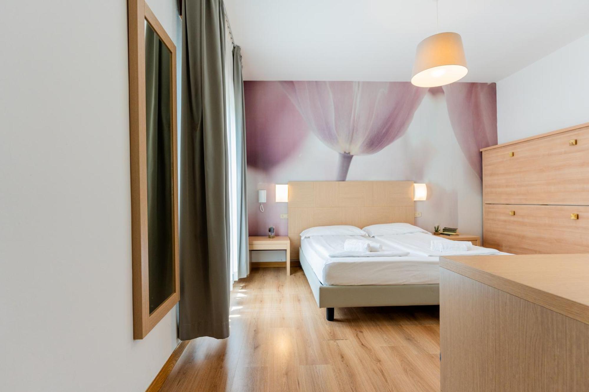 Hotel Regina Caorle Exteriör bild