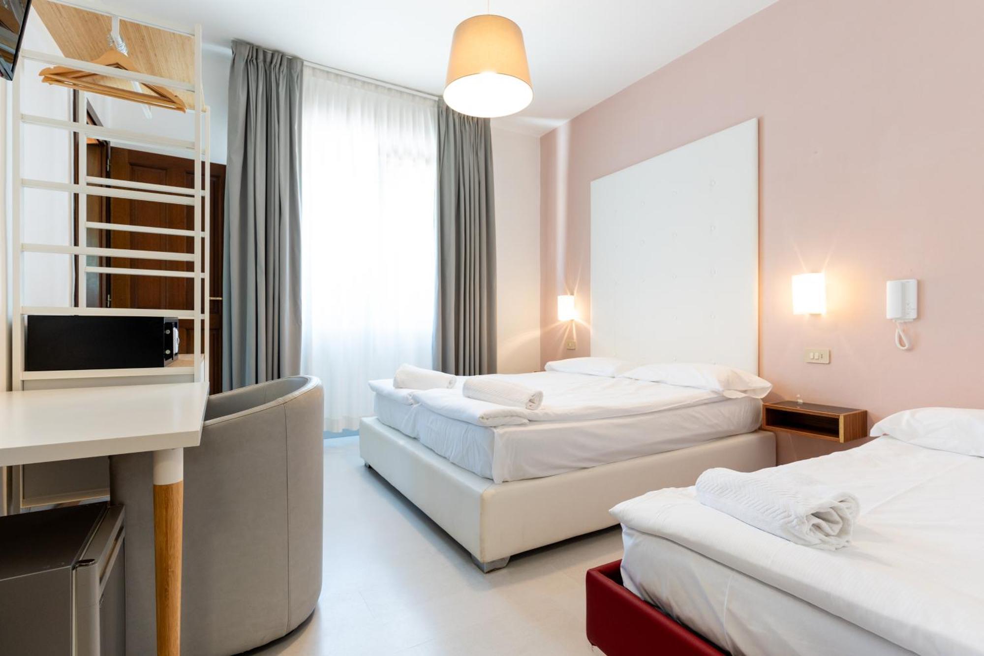 Hotel Regina Caorle Rum bild